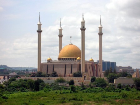 Masjid-Abuja-1024x765