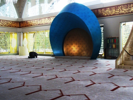 Masjid-Şakirin-di-Üsküdar-Istanbul-Turkey