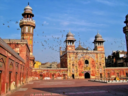 Masjid-Wazir-Khan-di-Lahore-Pakistan